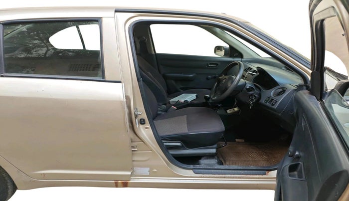 2009 Maruti Swift Dzire LXI 1.3, CNG, Manual, 1,67,372 km, interior
