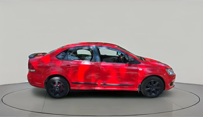 2011 Volkswagen Vento HIGHLINE DIESEL 1.6, Diesel, Manual, 1,06,864 km, exterior