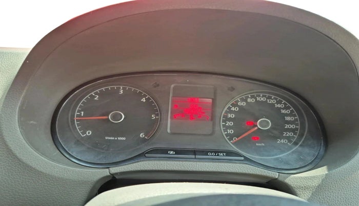 2011 Volkswagen Vento HIGHLINE DIESEL 1.6, Diesel, Manual, 1,06,864 km, interior