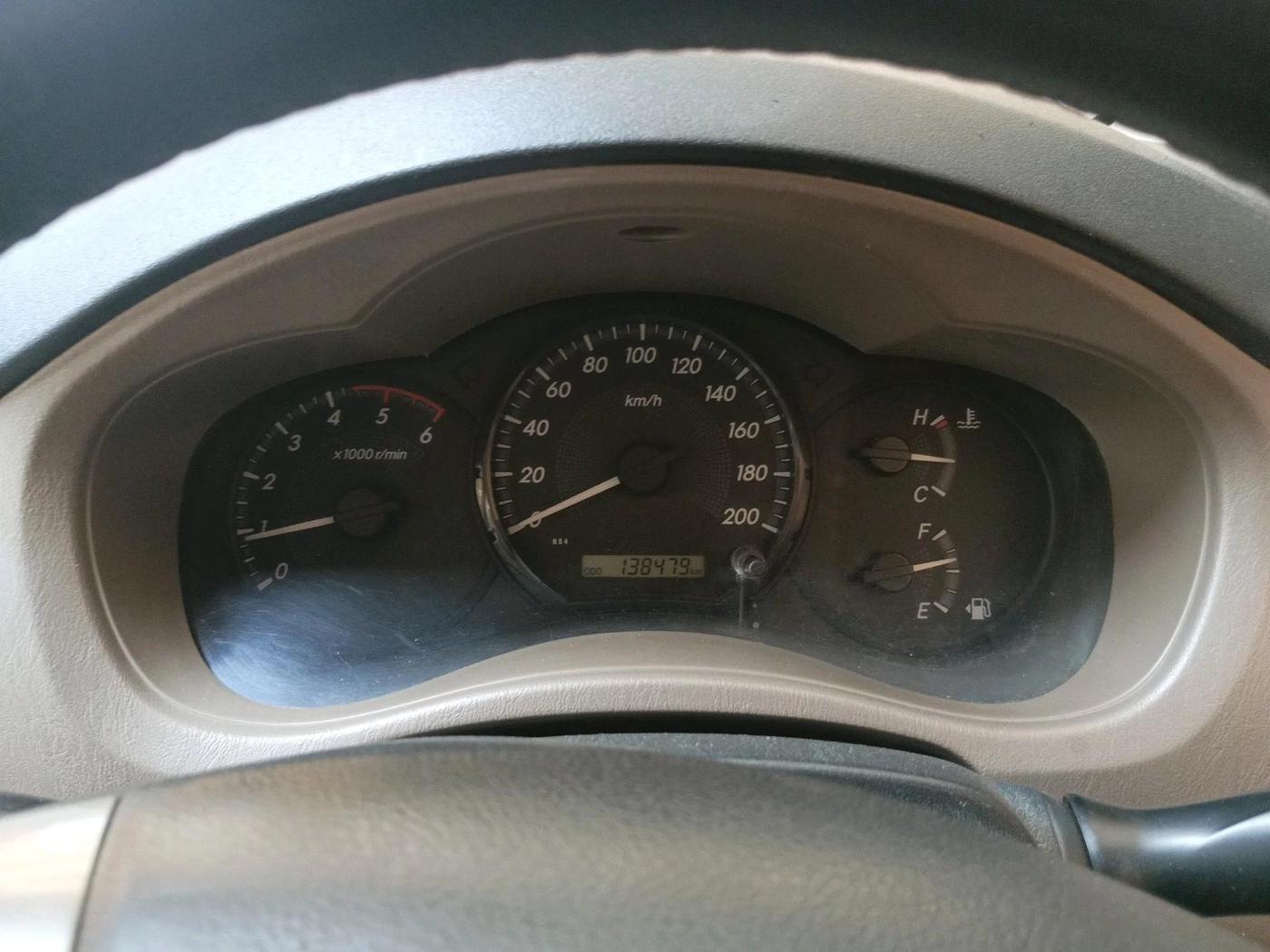 2015 Toyota Innova 2.5 GX 7 STR, Diesel, Manual, 1,40,000 km, interior