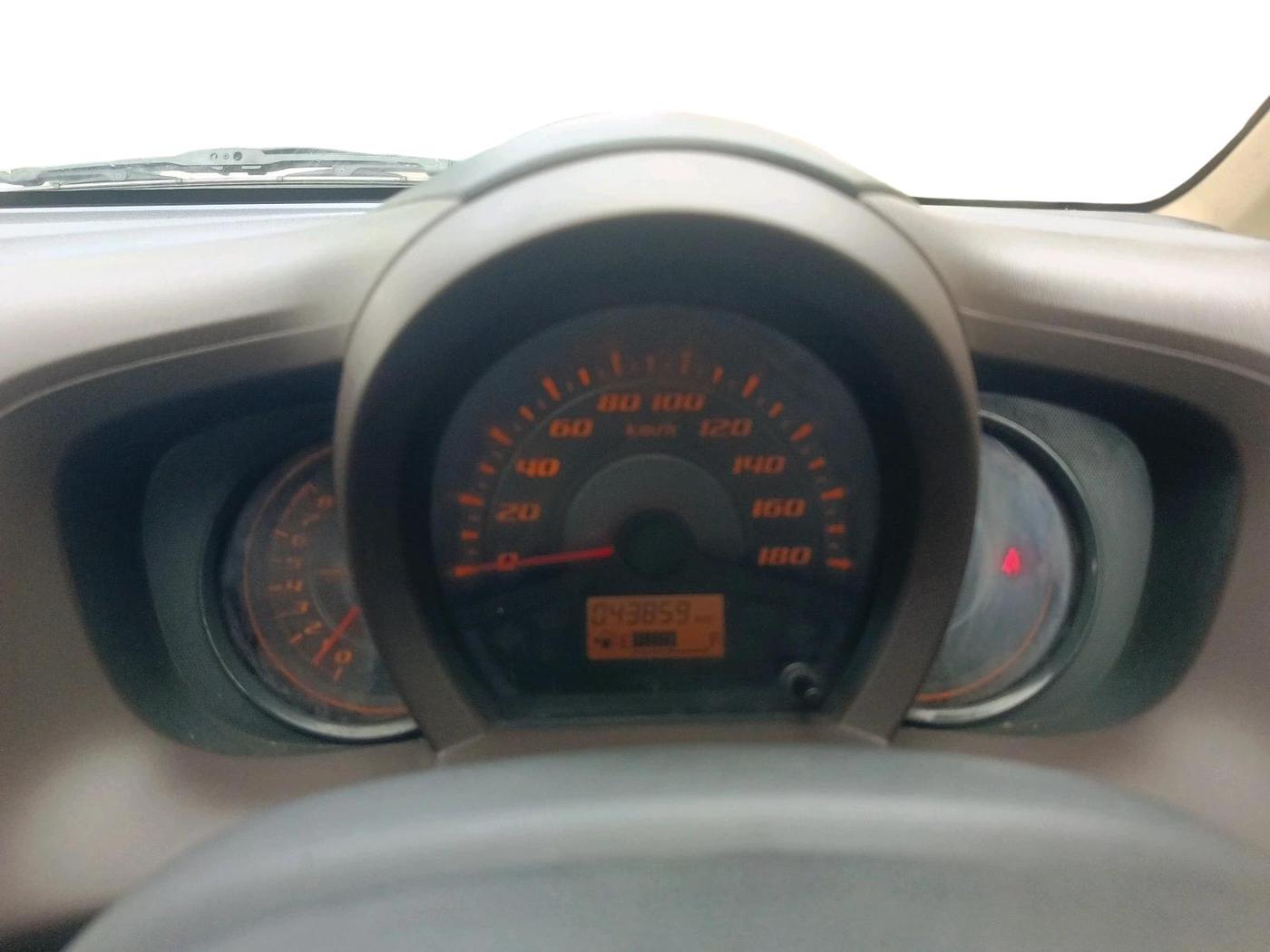 2013 Honda Amaze 1.2L I-VTEC S, Petrol, Manual, 43,859 km, interior