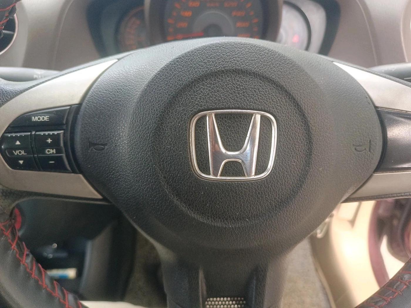 2013 Honda Amaze 1.2L I-VTEC S, Petrol, Manual, 43,859 km, interior