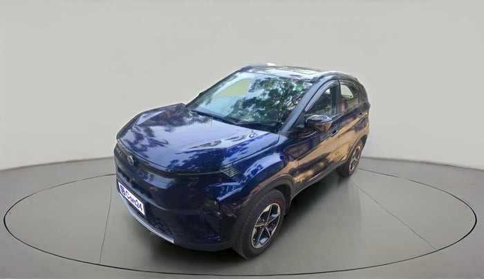 2025 Tata NEXON FEARLESS + SUNROOF DUAL TONE 1.5 DIESEL, Diesel, Manual, 1,124 km, exterior
