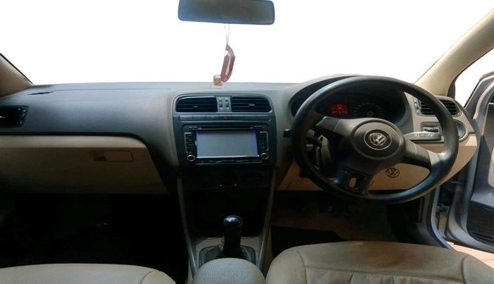 2012 Volkswagen Vento TRENDLINE 1.6, Petrol, Manual, 31,486 km, interior