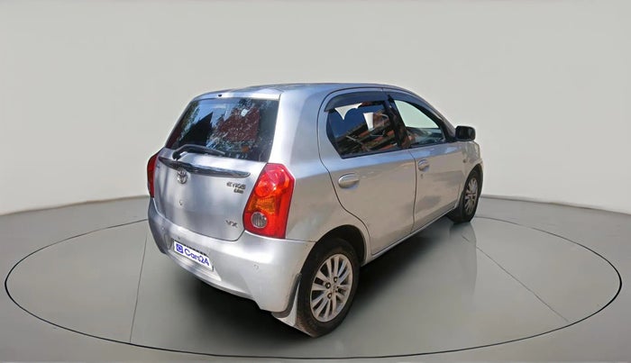 2011 Toyota Etios Liva V, Petrol, Manual, 1,83,721 km, exterior