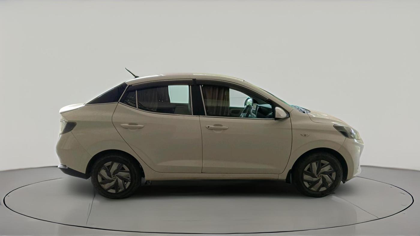 2021 Hyundai AURA S 1.2 CNG, CNG, Manual, 60,389 km, exterior