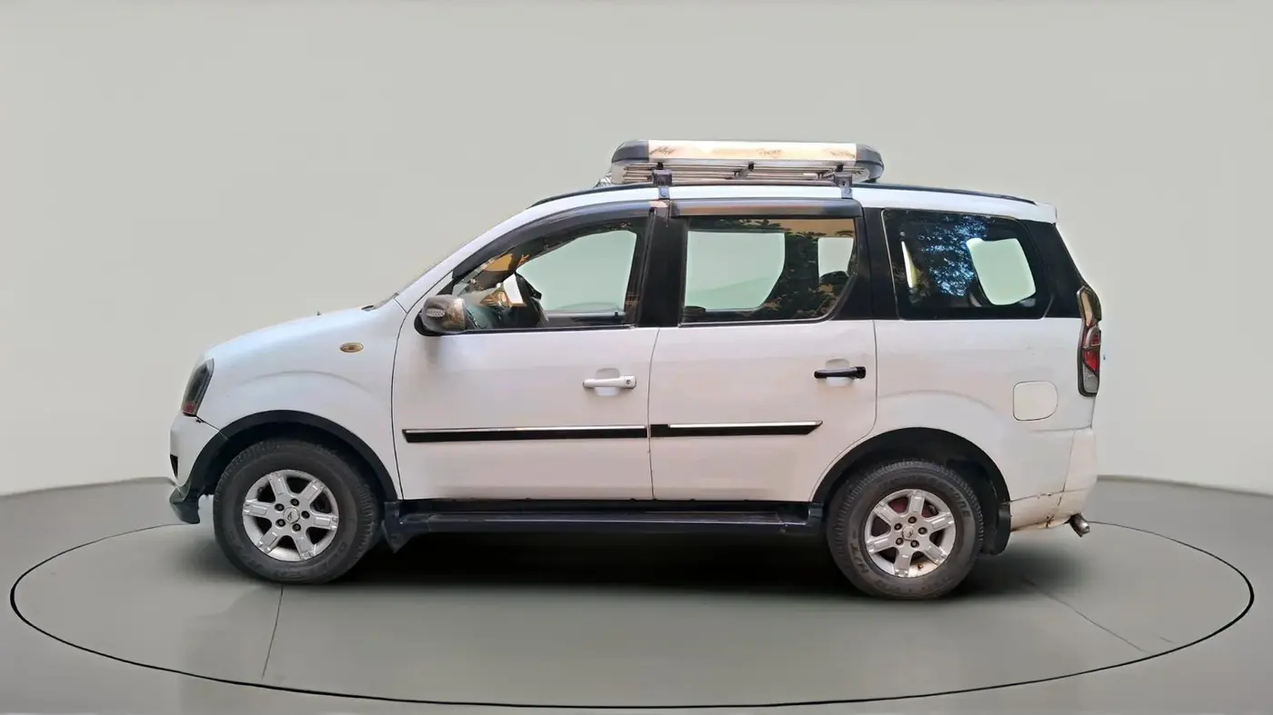 2012 Mahindra Xylo E8 ABS AIRBAG BS-III, Diesel, Manual, 95,035 km, exterior