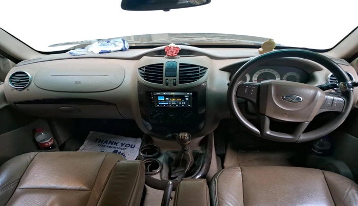 2012 Mahindra Xylo E8 ABS AIRBAG BS-III, Diesel, Manual, 95,035 km, interior