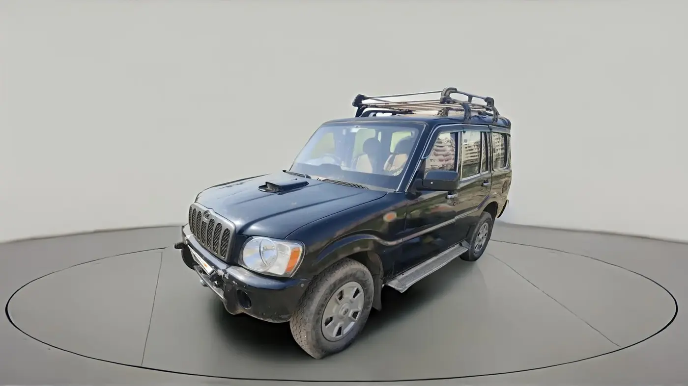 2005 Mahindra Scorpio 2.6 SLX CRDE, Diesel, Manual, 2,52,894 km, exterior