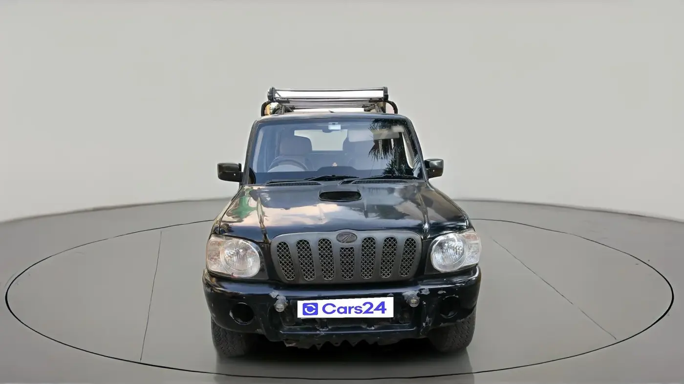 2005 Mahindra Scorpio 2.6 SLX CRDE, Diesel, Manual, 2,52,894 km, exterior