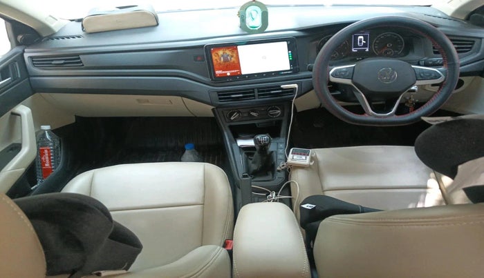 2023 Volkswagen VIRTUS COMFORTLINE TSI 1.0 MT, Petrol, Manual, 11,088 km, interior