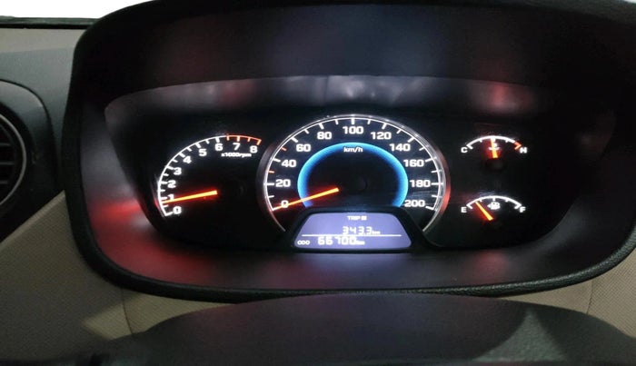 2015 Hyundai i10 SPORTZ 1.2, Petrol, Manual, 66,700 km, interior