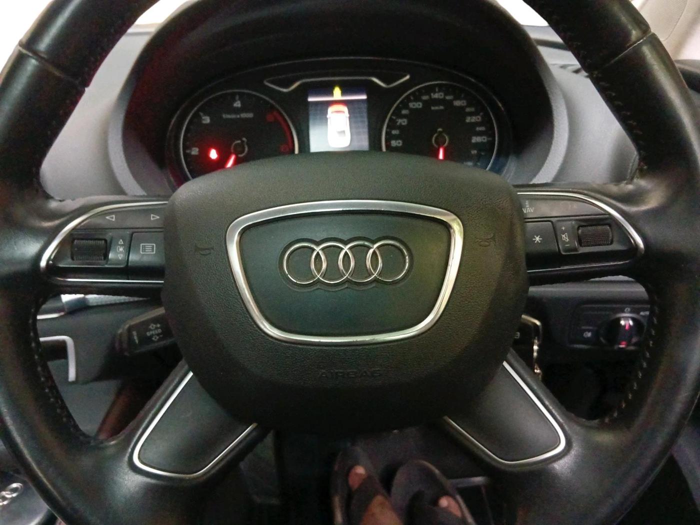 2014 Audi A3 35TDI PREMIUM, Diesel, Automatic, 54,706 km, interior