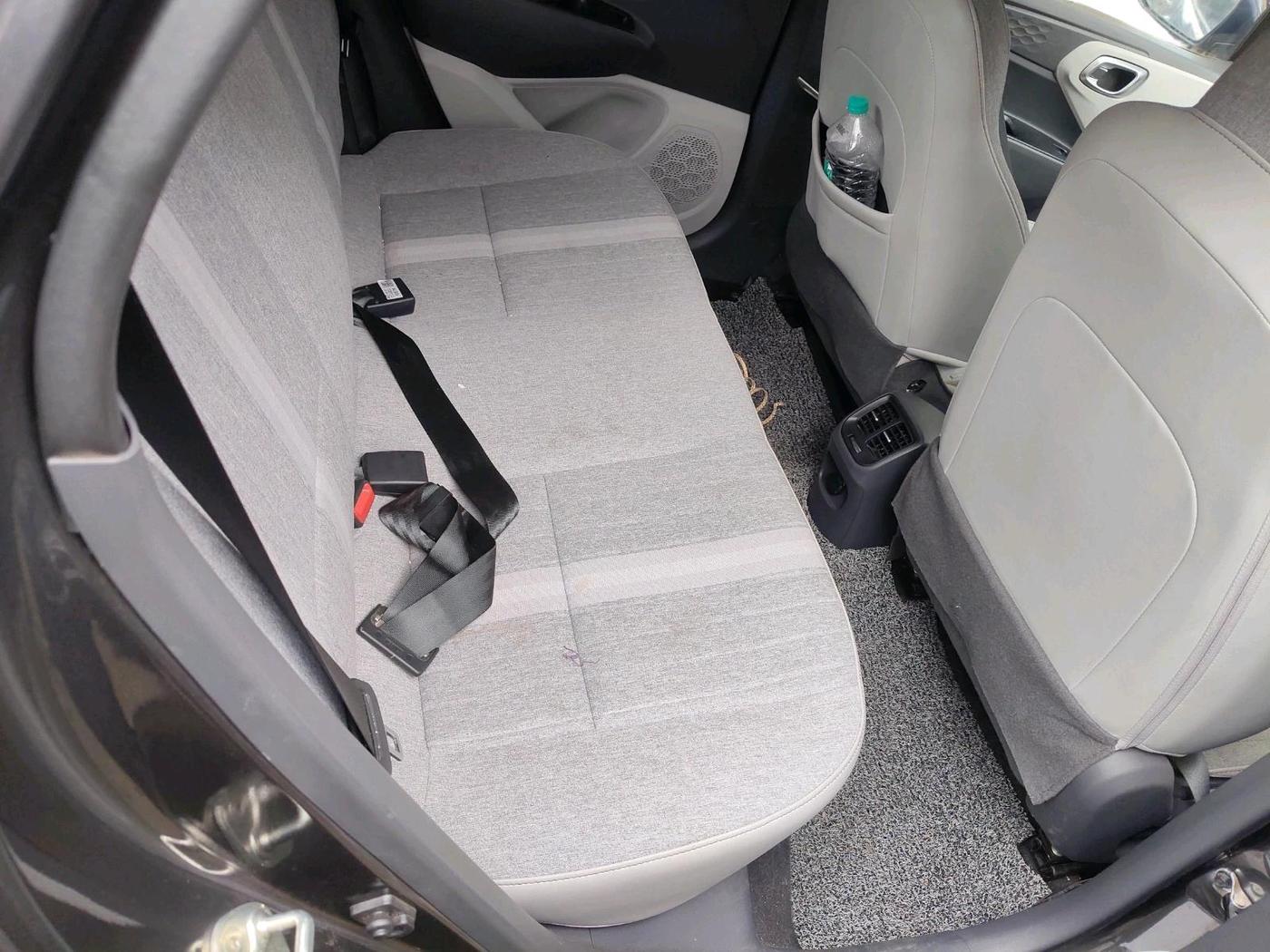 2021 Hyundai GRAND I10 NIOS SPORTZ AMT 1.2 KAPPA VTVT, Petrol, Automatic, 6,100 km, interior