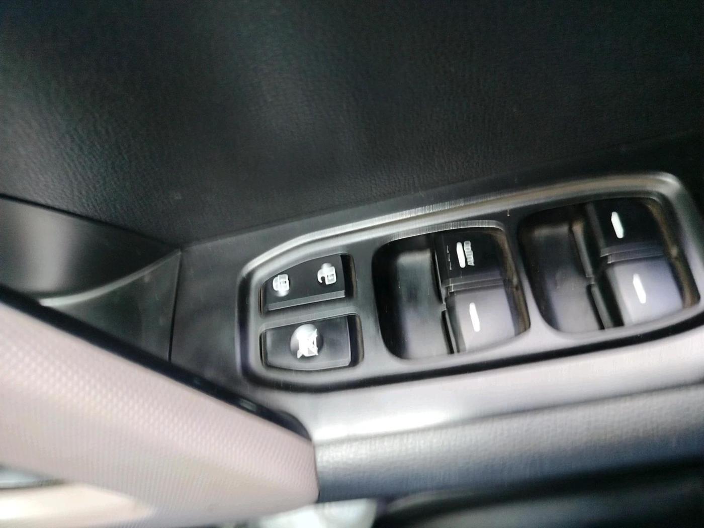 2018 Hyundai Creta SX 1.6 PETROL, Petrol, Manual, 52,376 km, interior