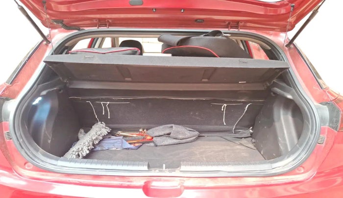 2016 Hyundai Elite i20 MAGNA 1.2, Petrol, Manual, 37,117 km, exterior