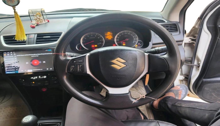 2011 Maruti Swift ZXI, Petrol, Manual, 68,539 km, interior