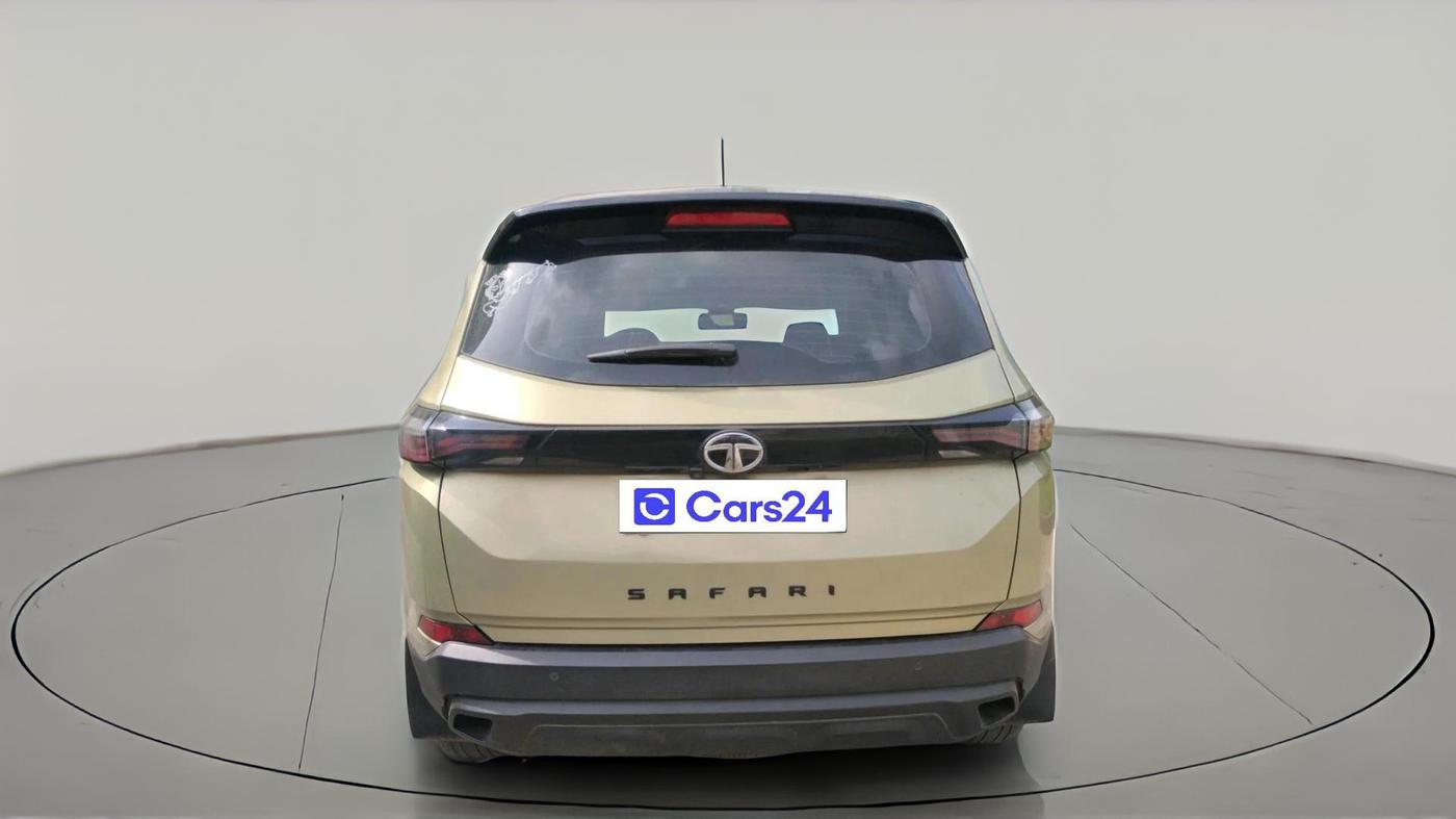 2022 Tata Safari XZA PLUS KAZIRANGA, Diesel, Automatic, 1,10,743 km, exterior
