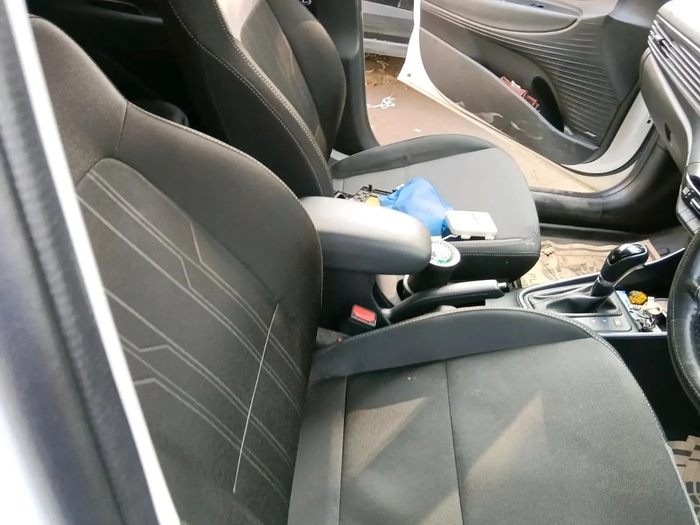 2021 Hyundai NEW I20 ASTA 1.2 AT, Petrol, Automatic, 20,836 km, interior