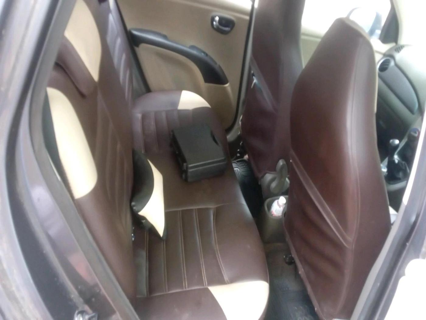 2011 Hyundai i10 SPORTZ 1.2, Petrol, Manual, 39,064 km, interior