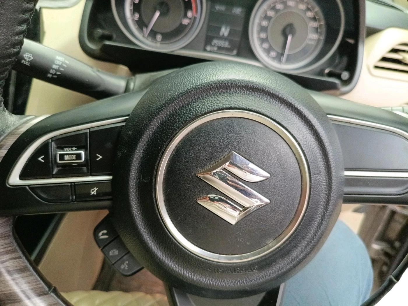 2022 Maruti Dzire ZXI AMT, Petrol, Automatic, 25,553 km, interior