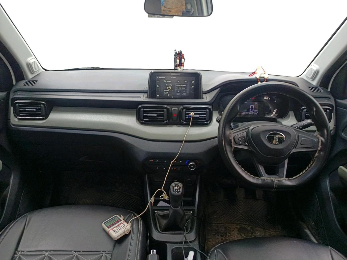 2025 Tata PUNCH Adventure Plus (S), Petrol, Manual, 15,896 km, interior