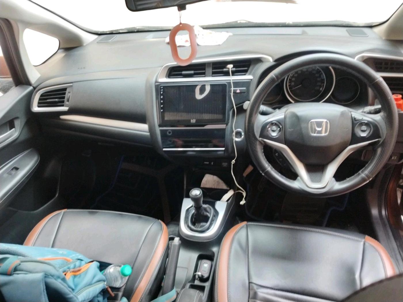 2018 Honda WR-V 1.5L I-DTEC VX MT, Diesel, Manual, 1,50,000 km, interior
