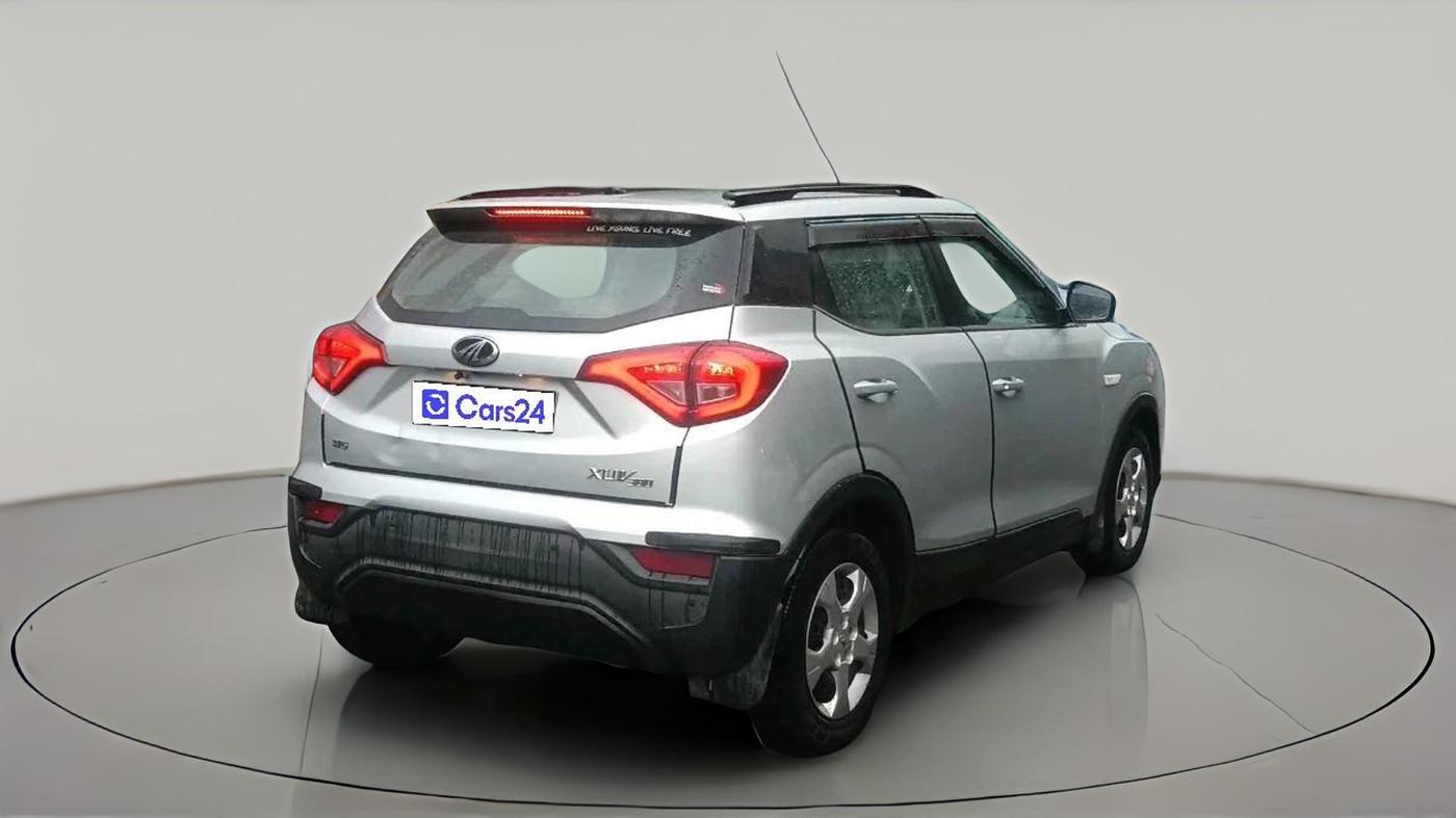2019 Mahindra XUV300 W6 1.2 PETROL, Petrol, Manual, 47,128 km, exterior