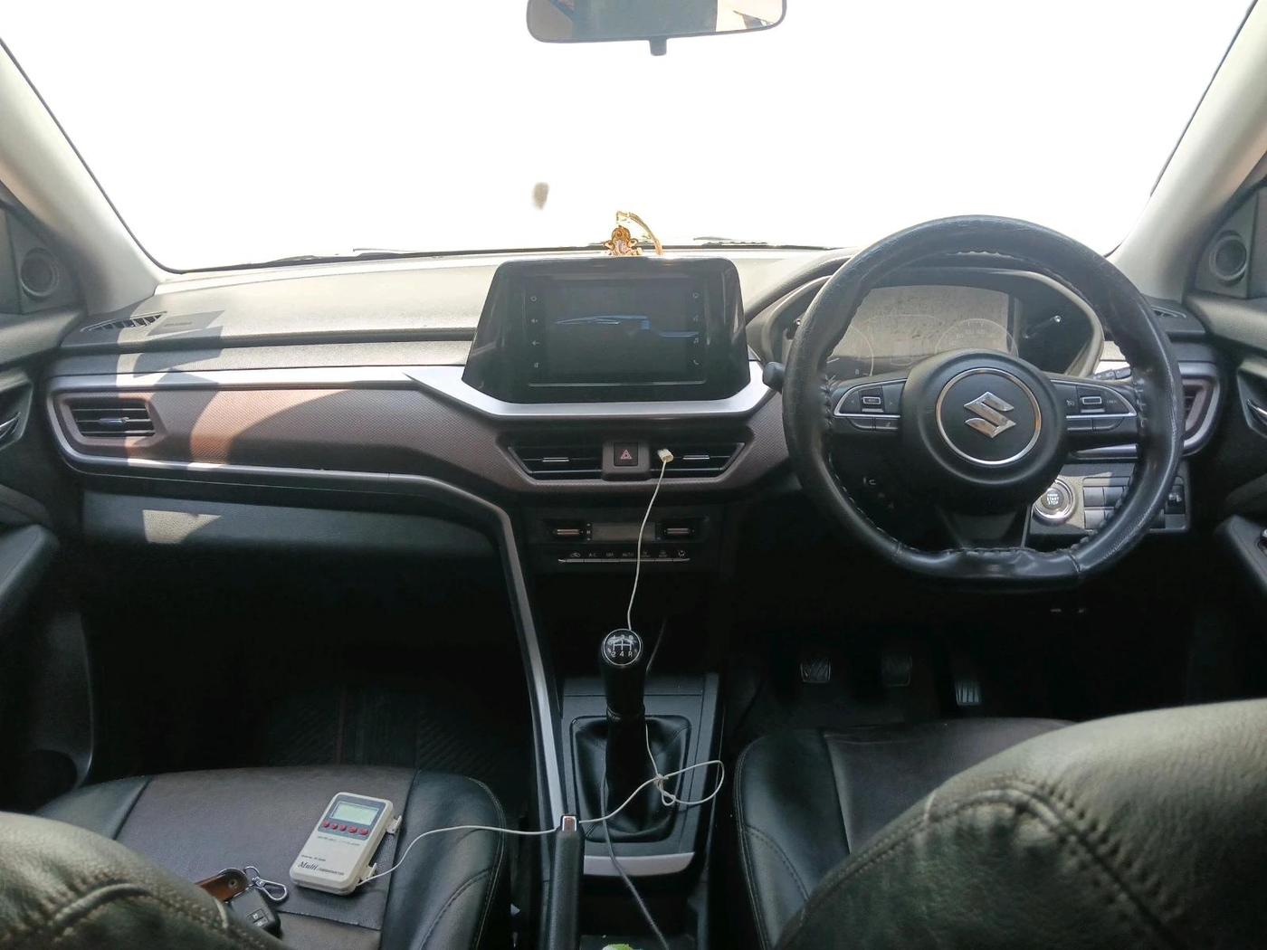 2023 Maruti BREZZA ZXI S-CNG, CNG, Manual, 50,707 km, interior