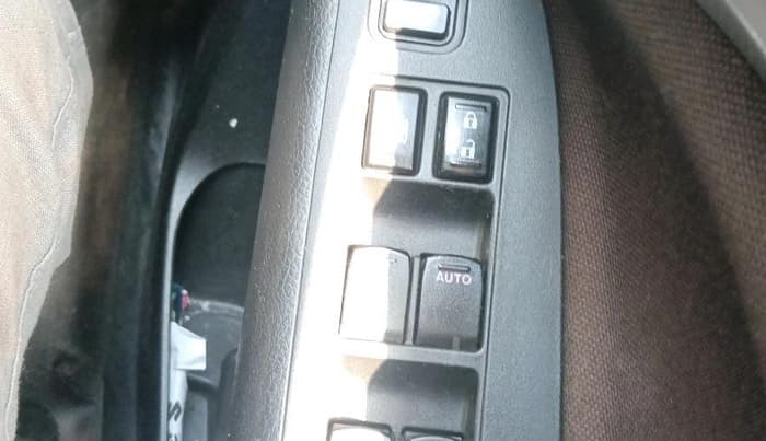 2023 Maruti BREZZA ZXI S-CNG, CNG, Manual, 50,707 km, interior