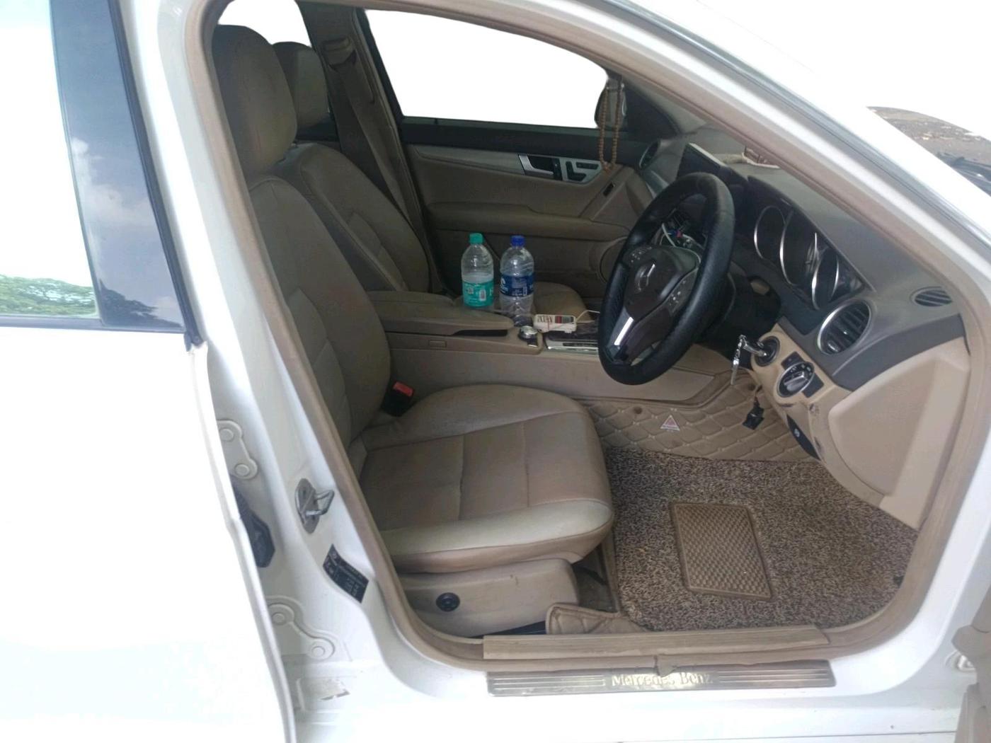 2013 Mercedes Benz C Class 220 CDI CLASSIC, Diesel, Automatic, 69,173 km, interior