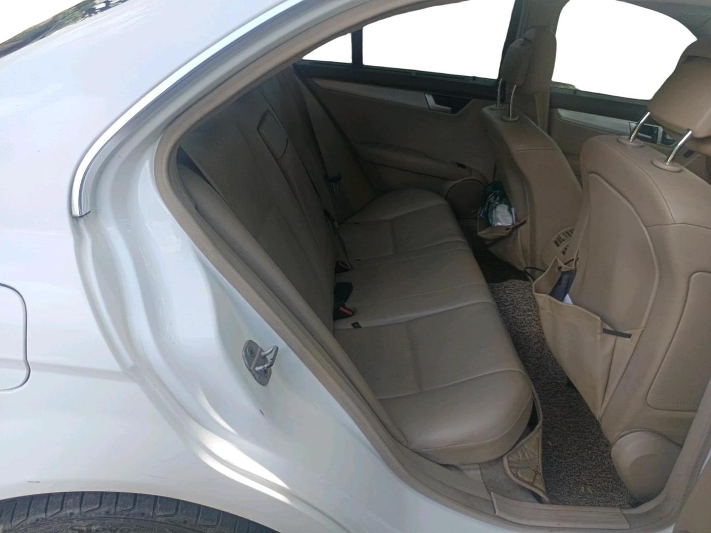 2013 Mercedes Benz C Class 220 CDI CLASSIC, Diesel, Automatic, 69,173 km, interior