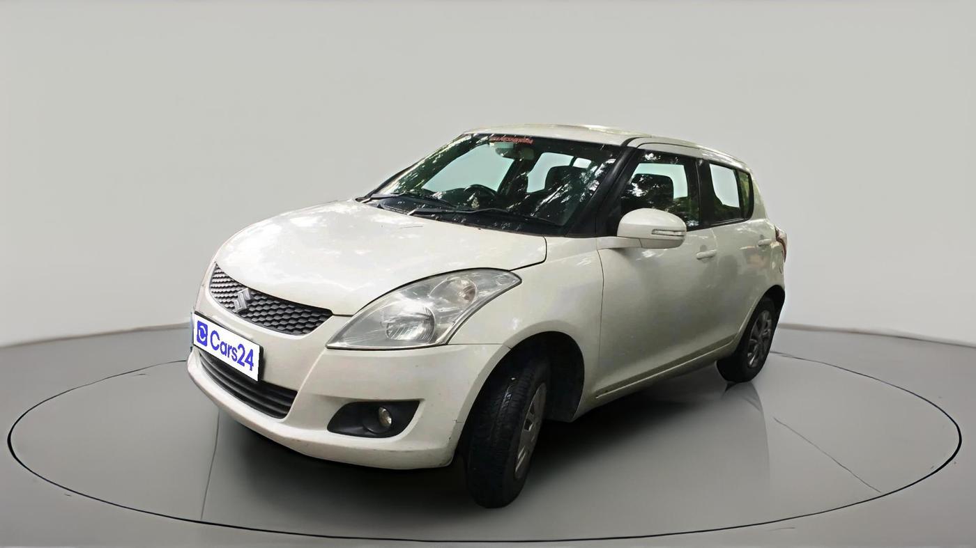 2012 Maruti Swift VXI, CNG, Manual, 1,42,004 km, exterior