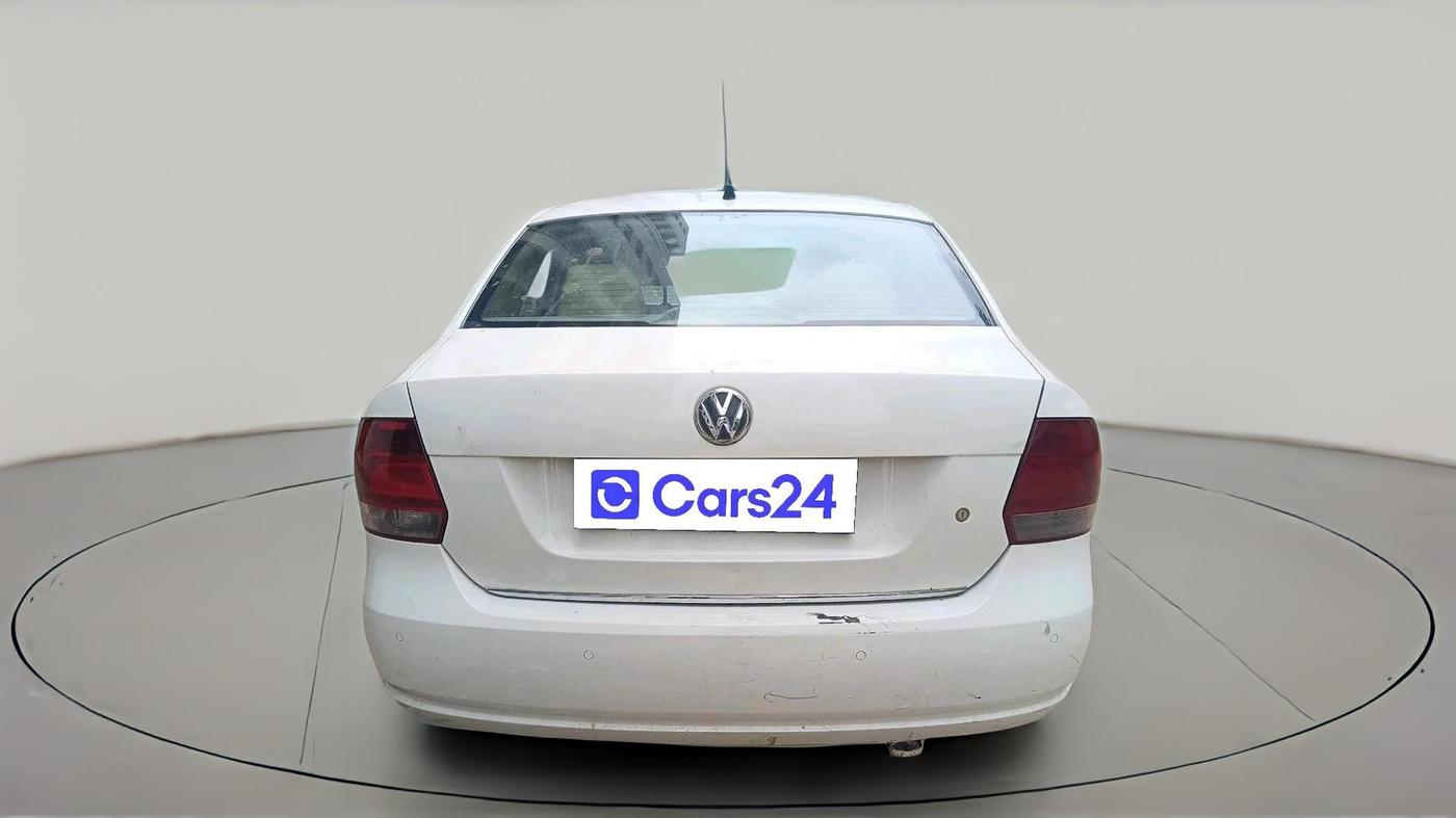 2013 Volkswagen Vento HIGHLINE 1.6 MPI, Petrol, Manual, 62,983 km, exterior