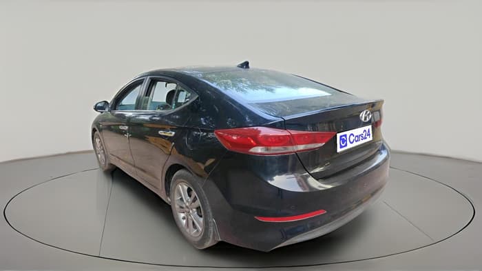 2017 Hyundai New Elantra 2.0 SX(O) AT PETROL, Petrol, Automatic, 72,086 km, exterior
