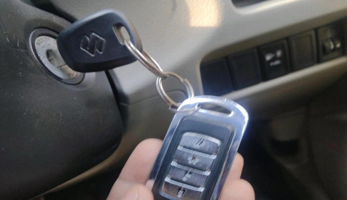 2015 Maruti Celerio VXI CNG, CNG, Manual, 39,054 km, interior