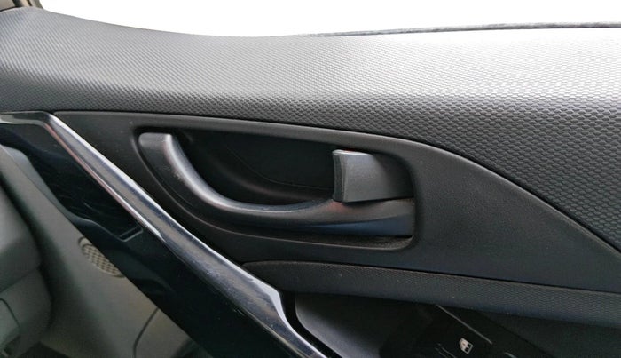 2018 Tata NEXON XM PETROL, Petrol, Manual, 66,697 km, interior