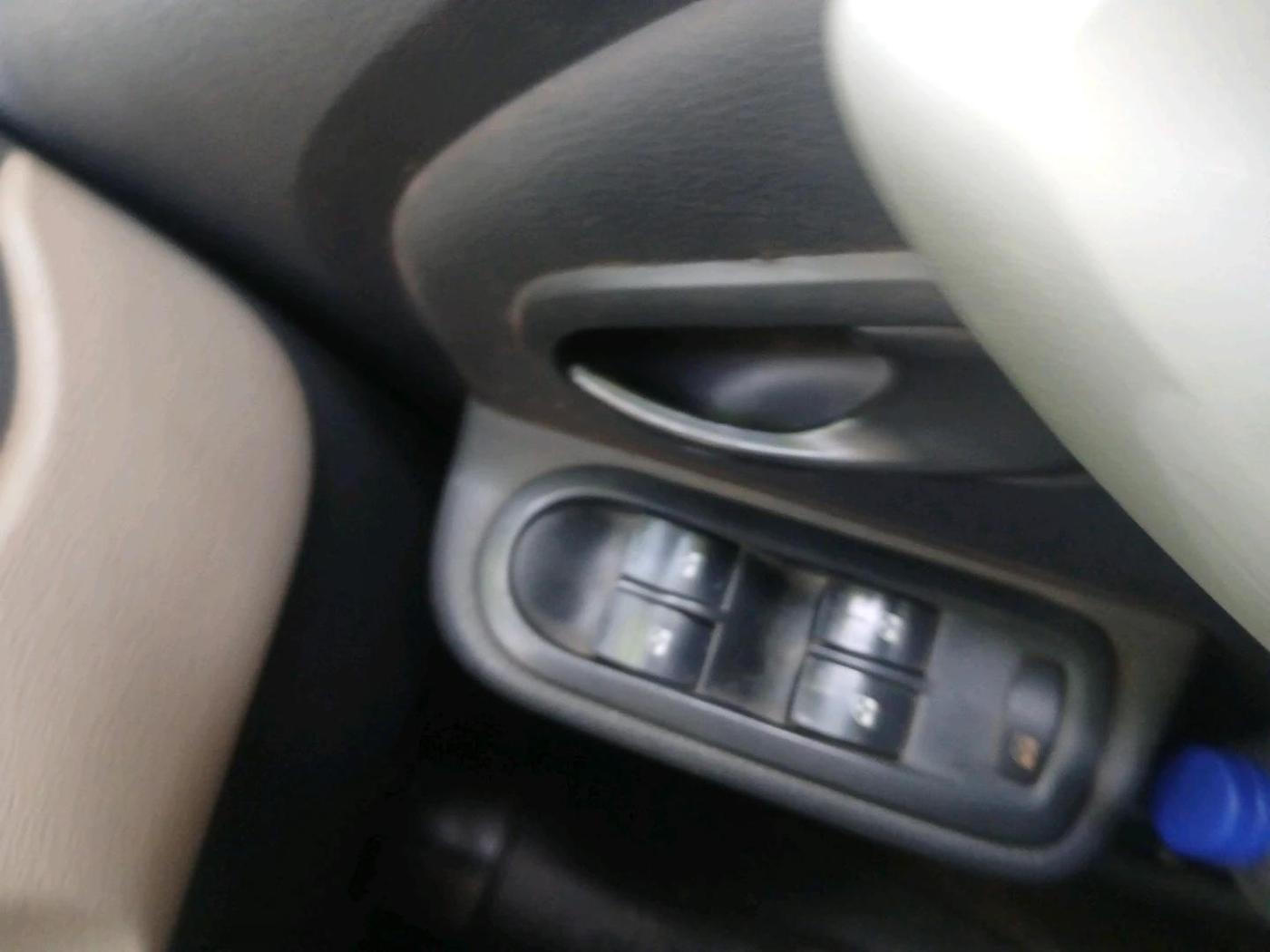 2013 Renault Duster 85 PS RXL DIESEL, Diesel, Manual, 67,971 km, interior