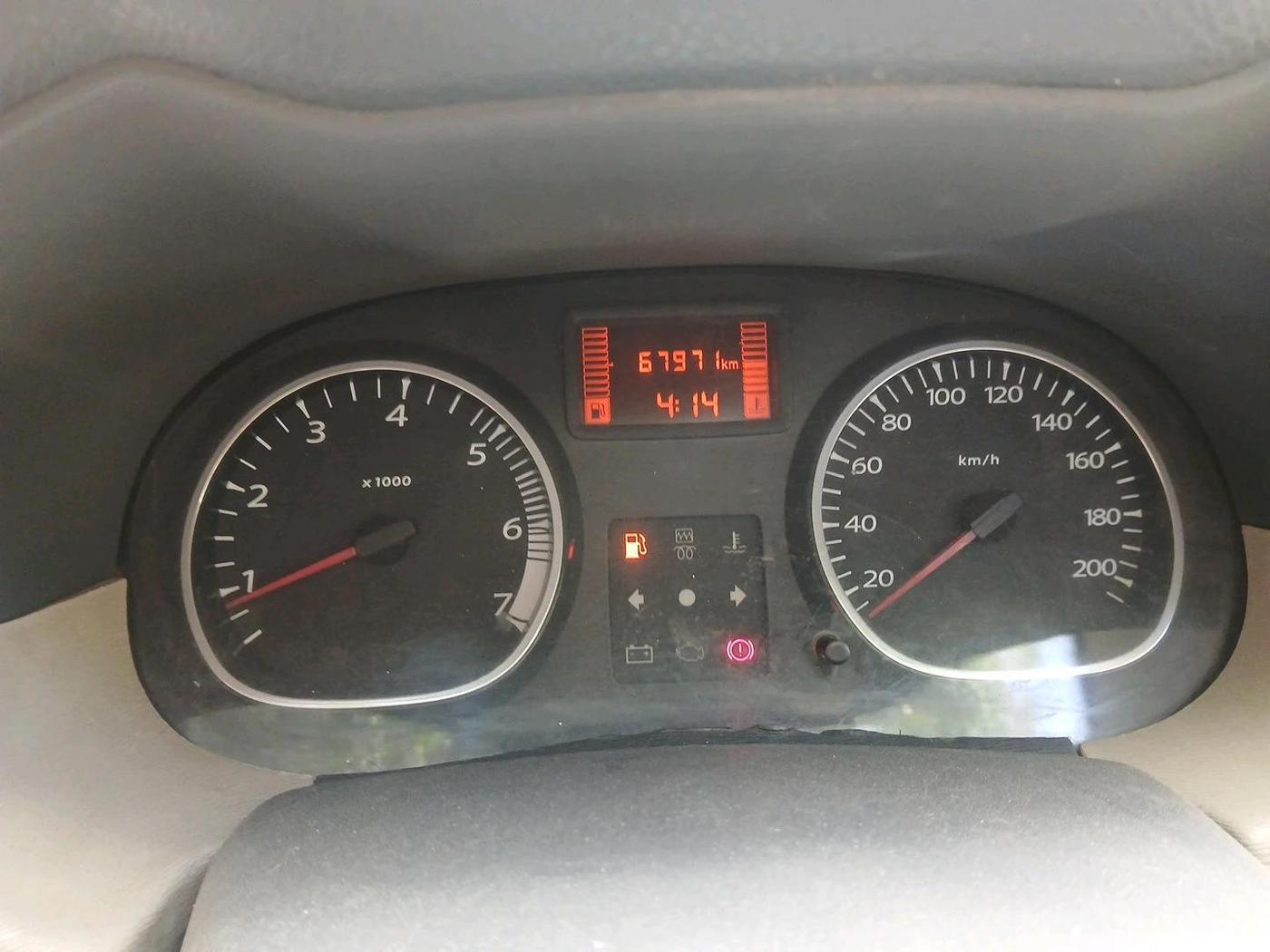 2013 Renault Duster 85 PS RXL DIESEL, Diesel, Manual, 67,971 km, interior