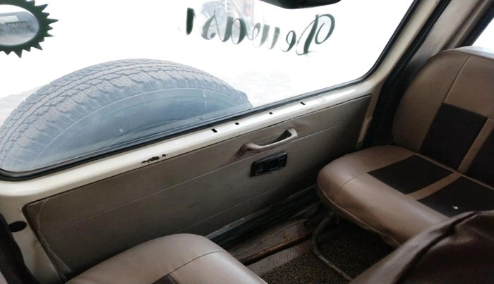 2013 Mahindra Bolero 2WD 7 SEATER, Diesel, Manual, 1,15,854 km, interior