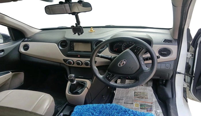 2016 Hyundai Xcent S 1.2, Petrol, Manual, 18,330 km, interior