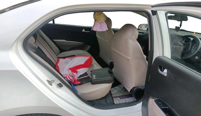 2016 Hyundai Xcent S 1.2, Petrol, Manual, 18,330 km, interior