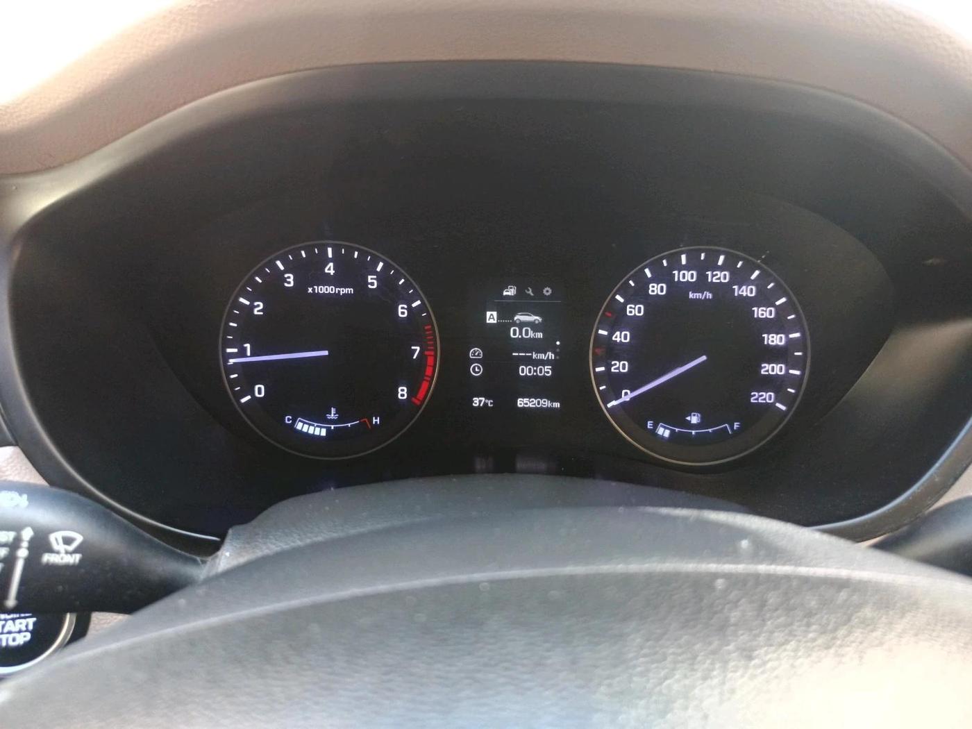 2016 Hyundai Elite i20 ASTA 1.2 (O), Petrol, Manual, 65,209 km, interior