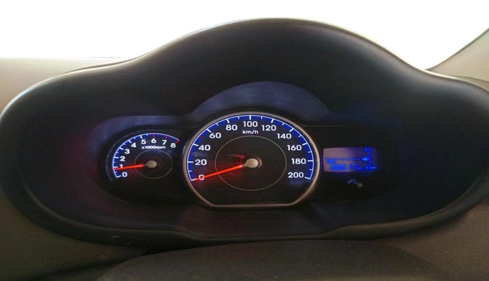 2014 Hyundai i10 SPORTZ 1.1, Petrol, Manual, 26,617 km, interior