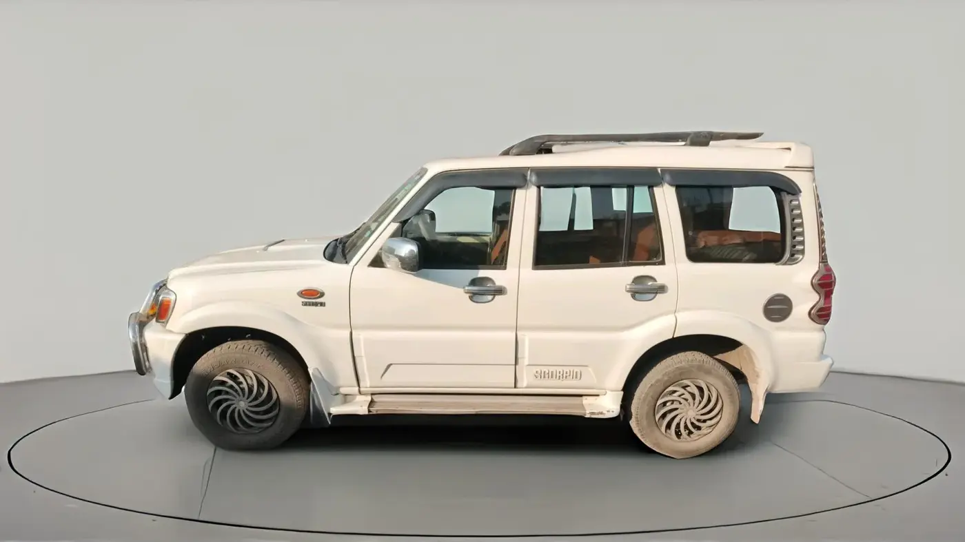 2011 Mahindra Scorpio EX M2DI, Diesel, Manual, 1,24,870 km, exterior