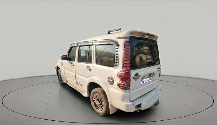 2011 Mahindra Scorpio EX M2DI, Diesel, Manual, 1,24,870 km, exterior