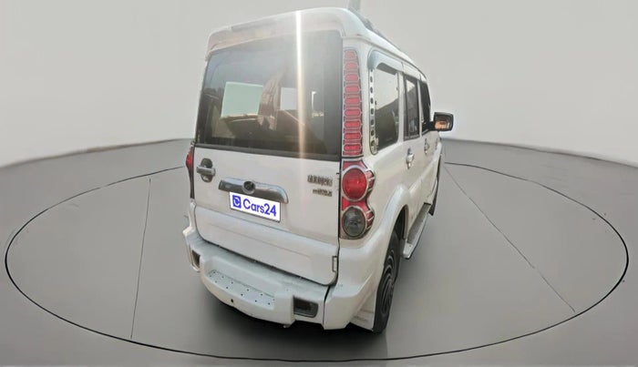 2011 Mahindra Scorpio EX M2DI, Diesel, Manual, 1,24,870 km, exterior