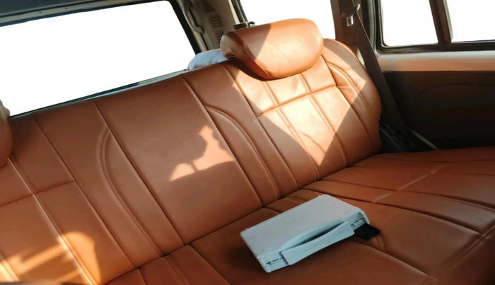 2011 Mahindra Scorpio EX M2DI, Diesel, Manual, 1,24,870 km, interior