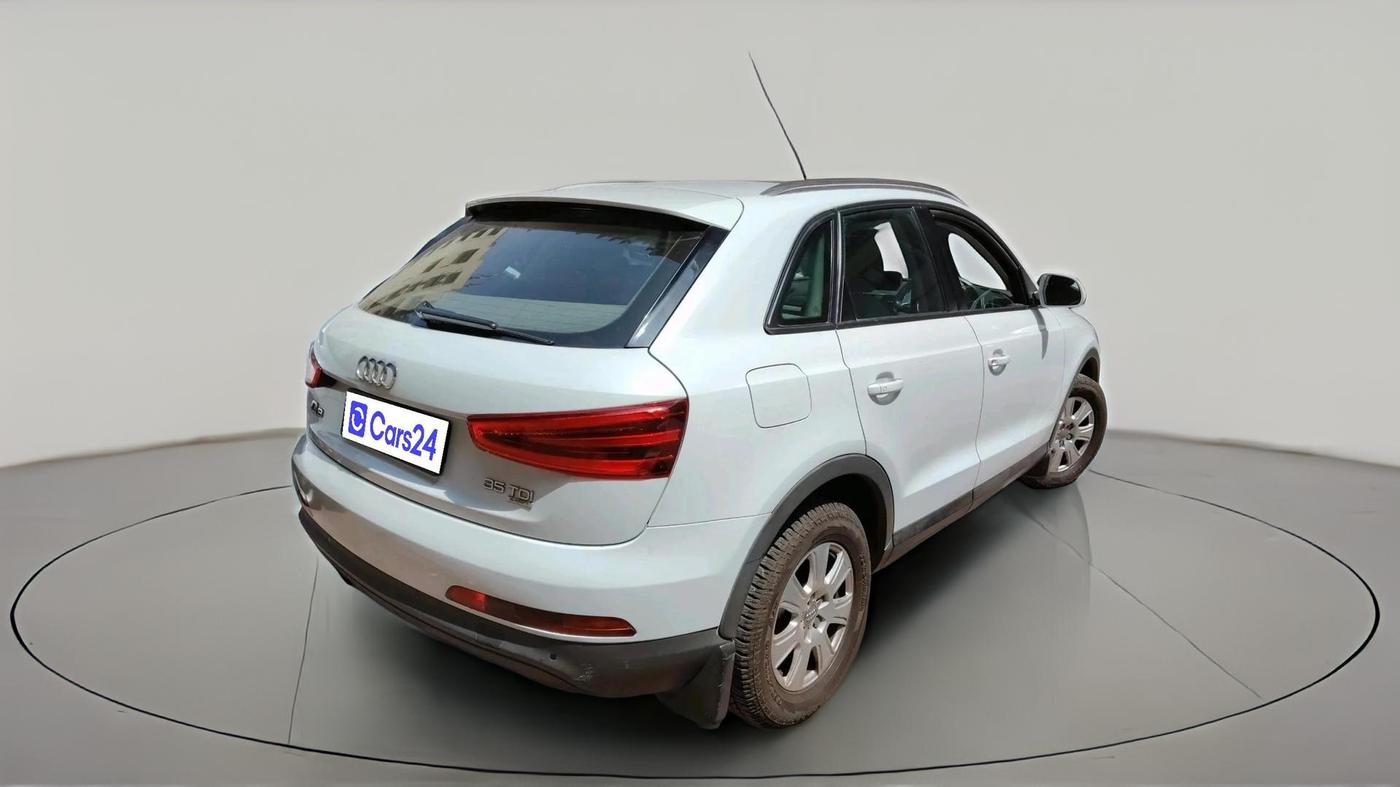 2014 Audi Q3 2.0 TDI QUATTRO, Diesel, Automatic, 1,85,468 km, exterior