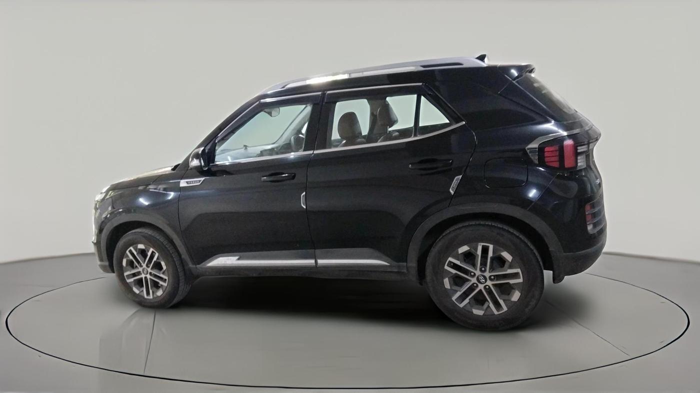 2025 Hyundai VENUE SX 1.5 CRDI, Diesel, Manual, 52,730 km, exterior